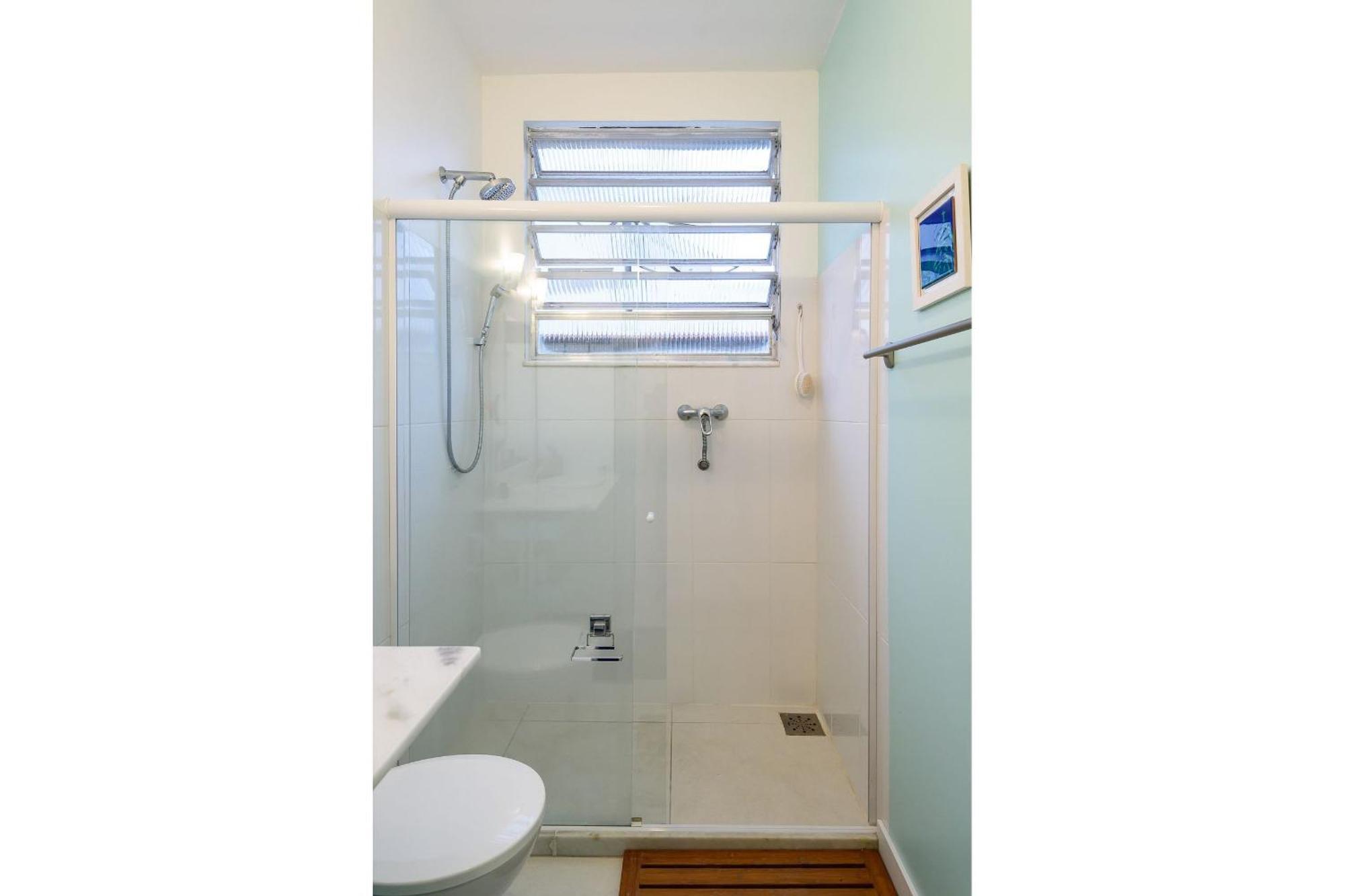 Omar Do Rio - Bt82/108: Apto Moderno C/2qtos, Garagem, Internet 250mbps, Smart Tv, 05 Minutos Andando Da De Ipanema E Do Metrô Appartement Rio de Janeiro