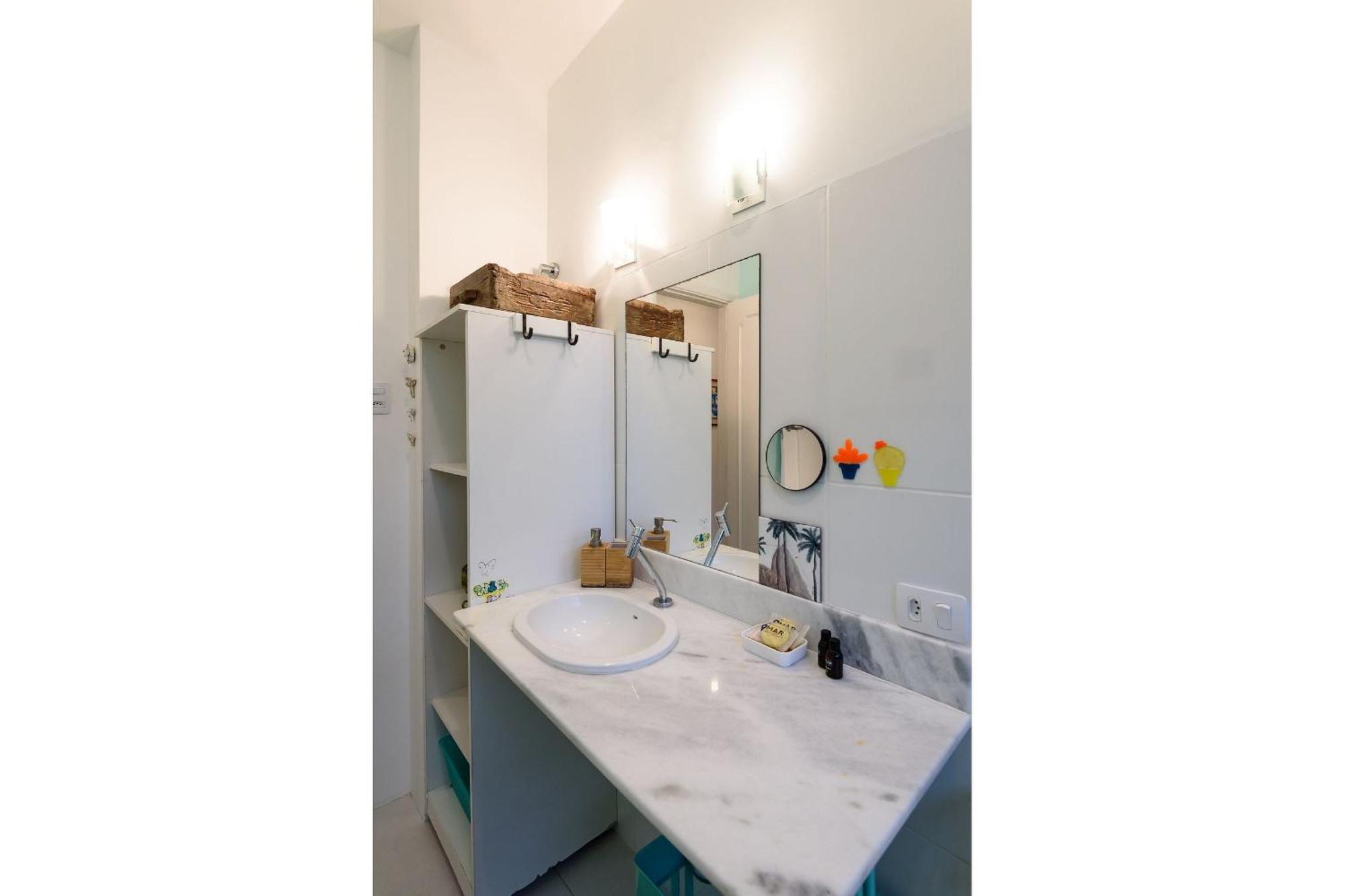 Omar Do Rio - Bt82/108: Apto Moderno C/2qtos, Garagem, Internet 250mbps, Smart Tv, 05 Minutos Andando Da De Ipanema E Do Metrô Appartement